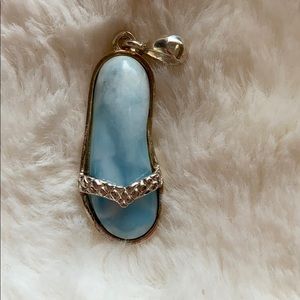 Sterling 925 silver pendant with genuine stone